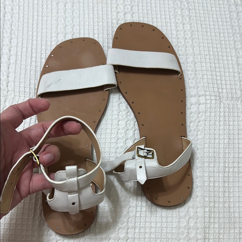 Banana Republic White Sandals Minimalist Design